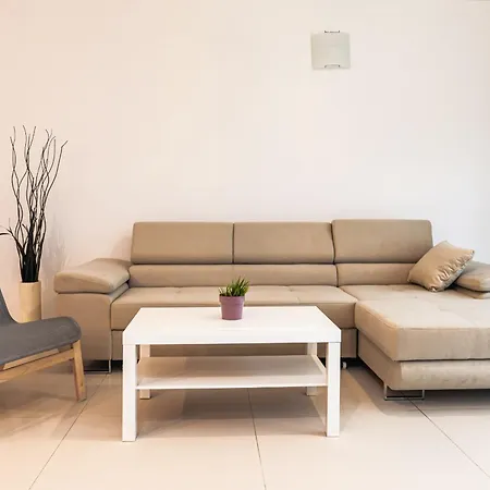 Center - Parking, Balcony, Workspace, Ac - By Rentujemy Apartment Wroclaw