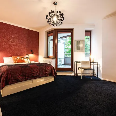 Apartment Center - Parking, Balcony, Workspace, Ac - By Rentujemy Wroclaw